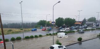ΠΡΟΣΟΧΗ! Ωραιόκαστρο ΤΩΡΑ: Ποτάμια οι κεντρικοί δρόμοι, φωτο