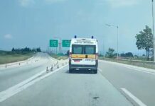 Θεσσαλονίκη: Γέφυρα ζωής για βρέφος 2 ωρών απο αστυνομικούς, βίντεο