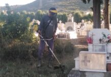 Ωραιόκαστρο: Πολίτες καθάρισαν μόνοι τους τα κοιμητήρια στο Μονόλοφο