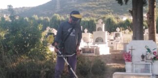 Ωραιόκαστρο: Πολίτες καθάρισαν μόνοι τους τα κοιμητήρια στο Μονόλοφο