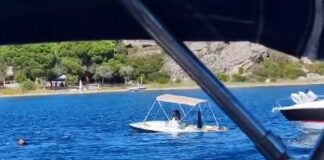 Χαλκιδική: Βυθίστηκε ετοιμαζόμενο σκάφος, βίντεο