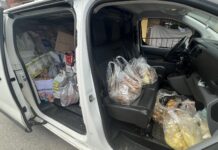 Ωραιοκάστρου: Ακαριαία αντίδραση ανθρωπιάς από καταστηματάρχη για τους πλημμυροπαθείς της Καρδίτσας