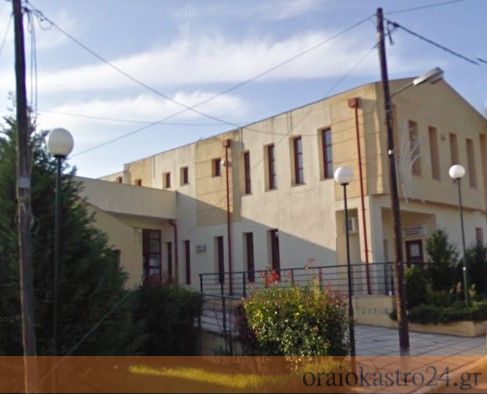 θεατρο μονολοφος