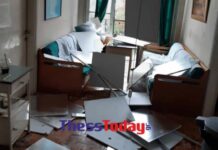 Θεσσαλονίκη: Φωτογραφίες-σοκ από την οροφή που κατέρρευσε στο νοσοκομείο “Άγιος Δημήτριος” με τραυματία έναν γιατρό