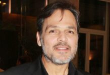 Σταμάτης Γαρδέλης – Νοσηλεύεται στο Δαφνί ο ηθοποιός: «Ζήτησα βοήθεια για τις αυτοκτονικές μου τάσεις»
