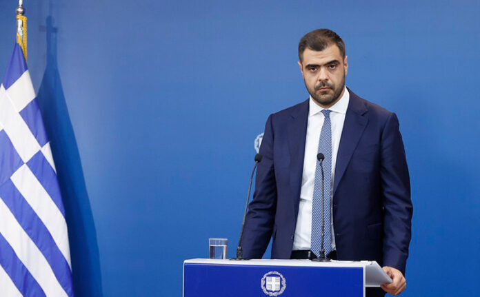 μαρινακης