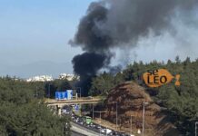 ΤΩΡΑ Θεσσαλονίκη: Πυρκαγιά σε εν κινήσει αστικό λεωφορείο στον Περιφερειακό – Μεγάλο μποτιλιάρισμα (ΦΩΤΟ&BINTEO)