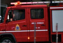 ΤΩΡΑ Φωτιά σε μονοκατοικία στο Ωραιόκαστρο: Επιχείρηση της Πυροσβεστικής σε εξέλιξη