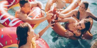 Έφηβοι: Καπνός, αλκοόλ, σεξ και «παγίδες» του καλοκαιριού