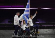 ΠΑΡΙΣΙ 2024: Η Σημαία μας στην Τελετή Λήξης