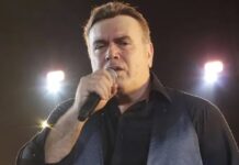 Πέθανε ο τραγουδιστής Μανώλης Λιδάκης