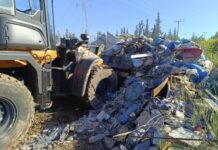 Δήμος Κορδελιού – Ευόσμου: Μάζεψε περισσότερους από 60 τόνους μπάζα και απορρίμματα από την παράνομη χωματερή πάνω από τον περιφερειακό