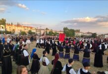 Ωραιόκαστρο: Η καρδιά του Βλαχόφωνου Ελληνισμού χτυπάει δυνατά στο 39ο Πανελλήνιο Αντάμωμα Βλάχων, βίντεο