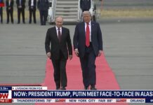 Το CNN Αναλύει τη Συνάντηση Τραμπ – Πούτιν: Γιατί ο Ρώσος Πρόεδρος Βγήκε Κερδισμένος
