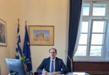Πέθανε σε ηλικία 59 ετών ο Απόστολος Βεσυρόπουλος