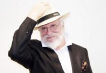 «Έφυγε» ο Διονύσης Σαββόπουλος, ο «πατριάρχης» των τραγουδοποιών