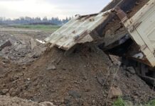 Περιβαλλοντικό «έγκλημα» στη Σίνδο: Χωματερή εκατομμυρίων με μπάζα και πίσσα