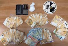 Σύλληψη για ναρκωτικά στη Θεσσαλονίκη: Εντοπίστηκαν 48 γραμμάρια κοκαΐνης και 48.330 ευρώ
