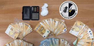 Σύλληψη για ναρκωτικά στη Θεσσαλονίκη: Εντοπίστηκαν 48 γραμμάρια κοκαΐνης και 48.330 ευρώ