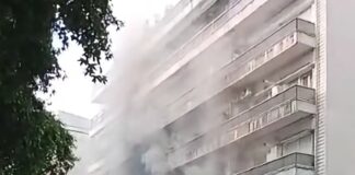 ΤΩΡΑ Φωτιά σε διαμέρισμα στη Θεσσαλονίκη, βίντεο