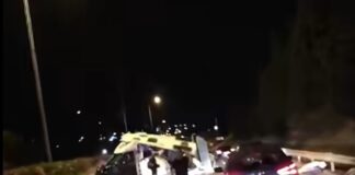 Χαλκιδική: Αυτοκινούμενο τροχόσπιτο άνοιξε στα δύο – Δύο τραυματίες στο νοσοκομείο, βίντεο