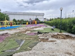 Ξηλώνεται η «Καστροπολιτεία» στο Ωραιόκαστρο: Απομακρύνονται τα επικίνδυνα όργανα που δεν διαθέτουν πλέον πιστοποίηση ασφαλείας