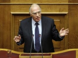 Έφυγε από τη ζωή σε ηλικία 75 ετών ο πρόεδρος της Ένωσης Κεντρώων Βασίλης Λεβέντης