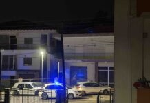 Ωραιόκαστρο: Κυκλοφοριακό έμφραγμα στην οδό Κομνηνών λόγω διπλής στάθμευσης – Μπλόκαρε το λεωφορείο της γραμμής 56